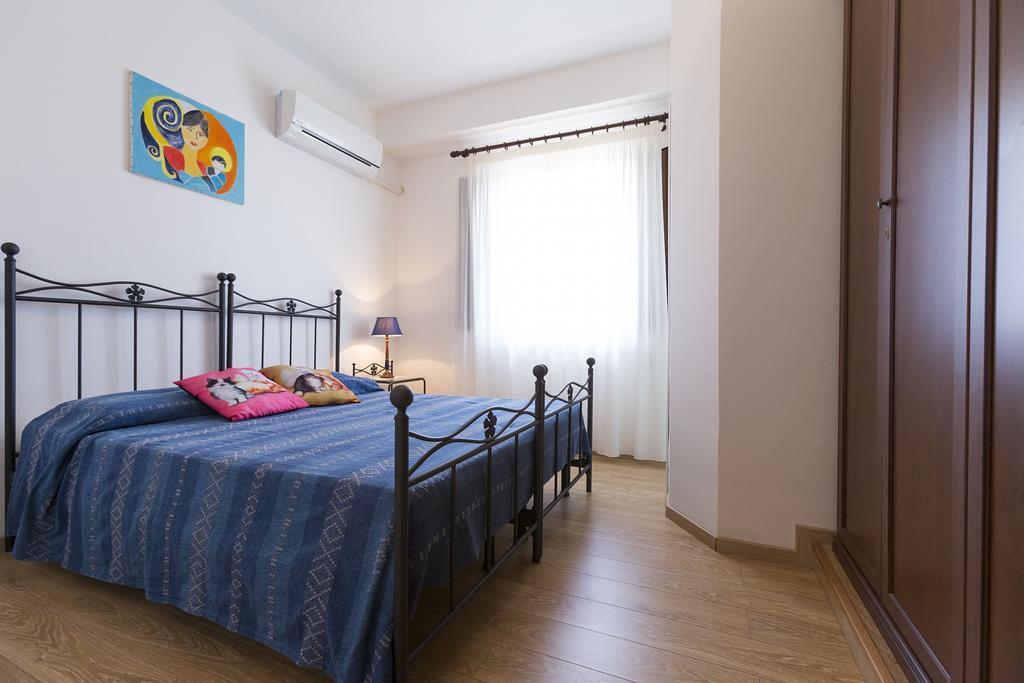 הוילה מיסטרביאנקו Orange Park - Agriturismo מראה חיצוני תמונה
