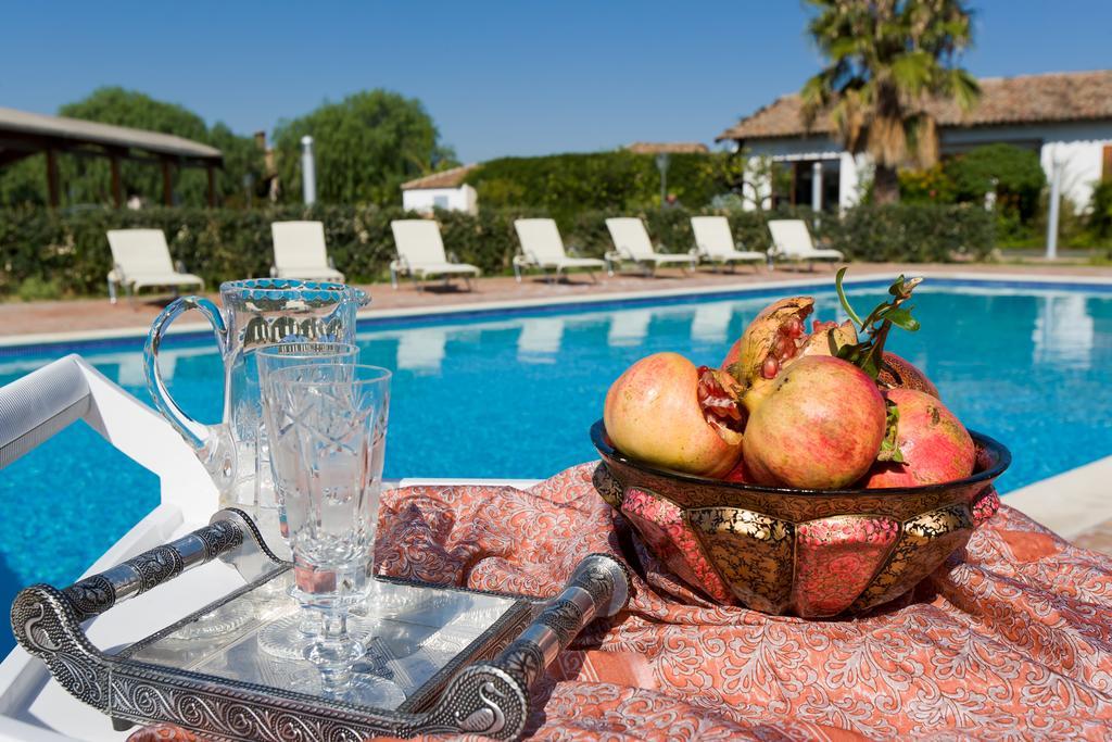 הוילה מיסטרביאנקו Orange Park - Agriturismo מראה חיצוני תמונה